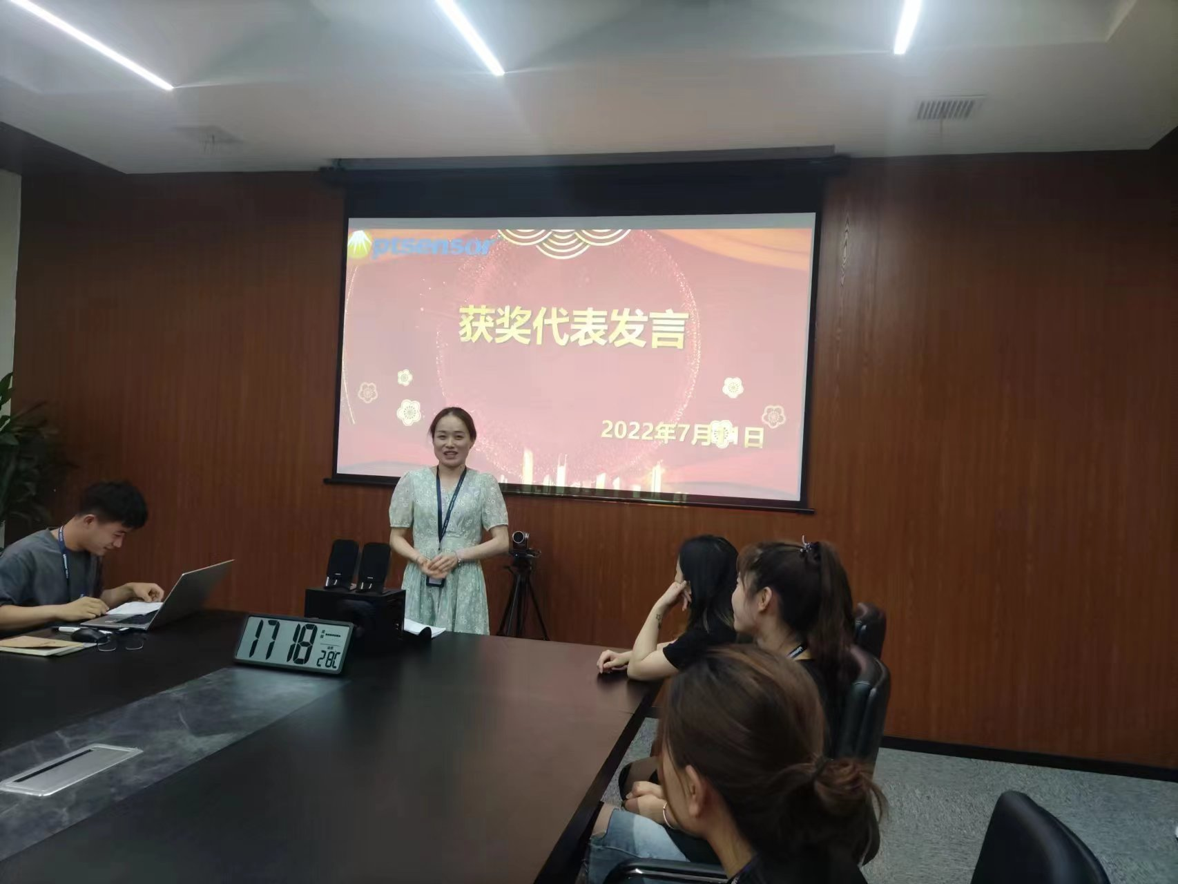 精品人妻伦九区久久AAA片69