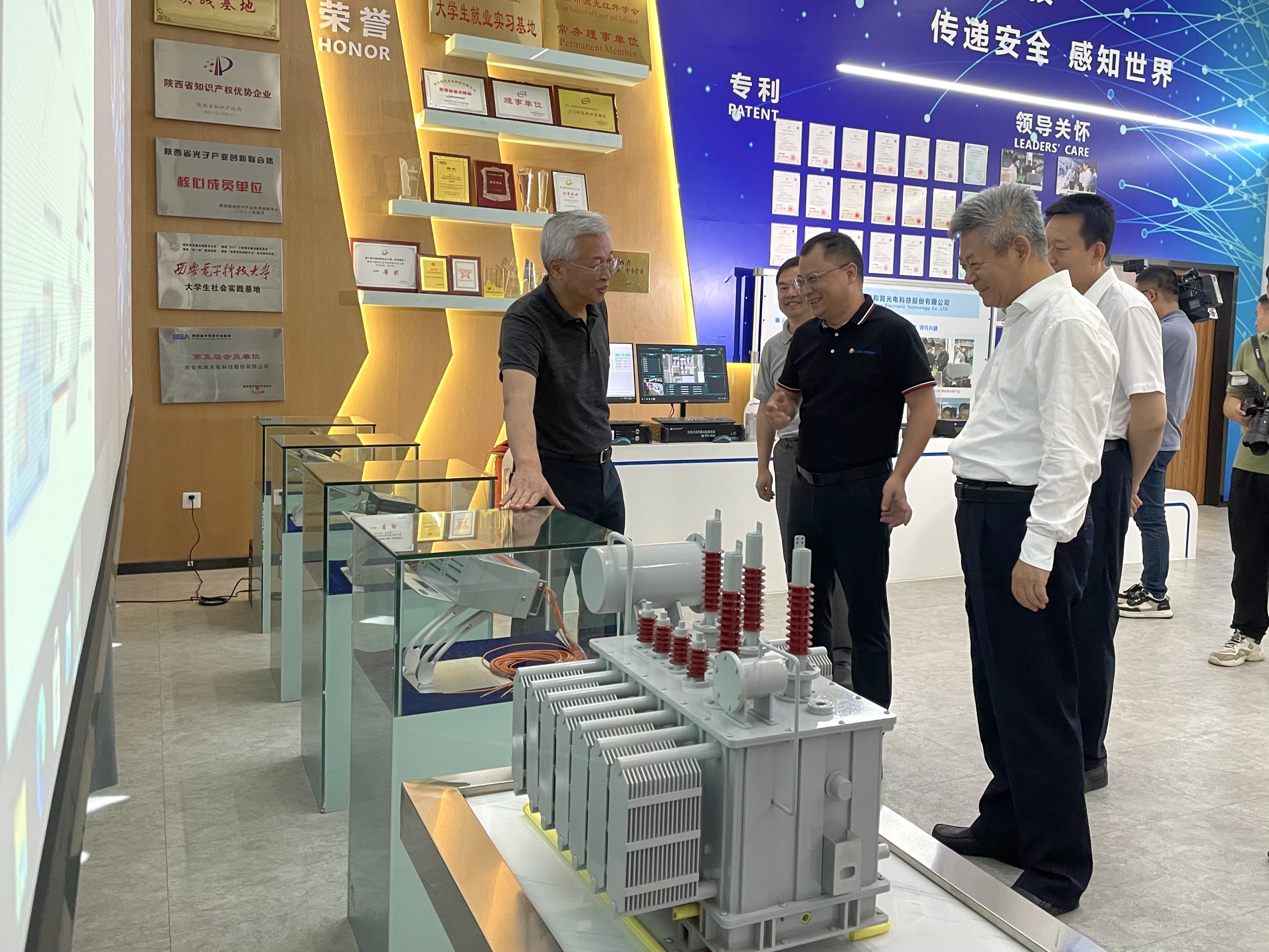 精品人妻伦九区久久AAA片69