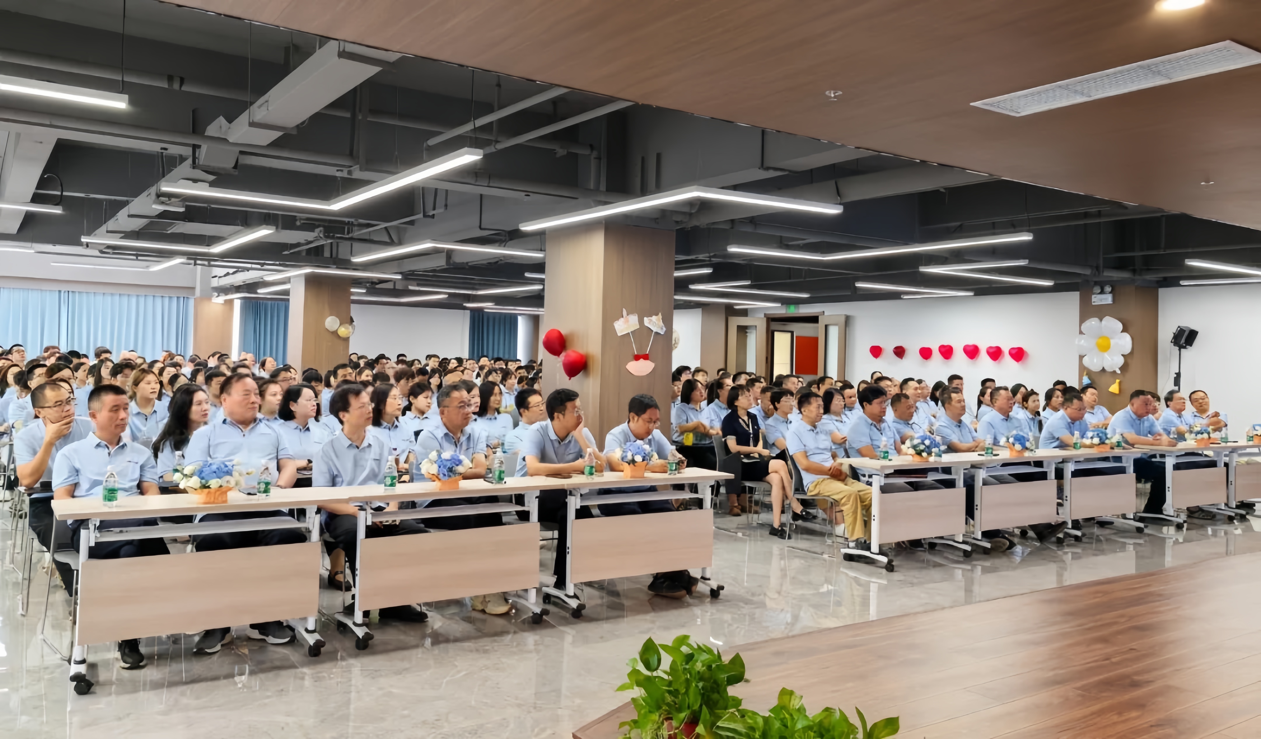 精品人妻伦九区久久AAA片69