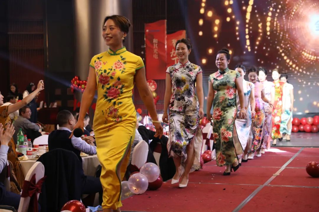 精品人妻伦九区久久AAA片69