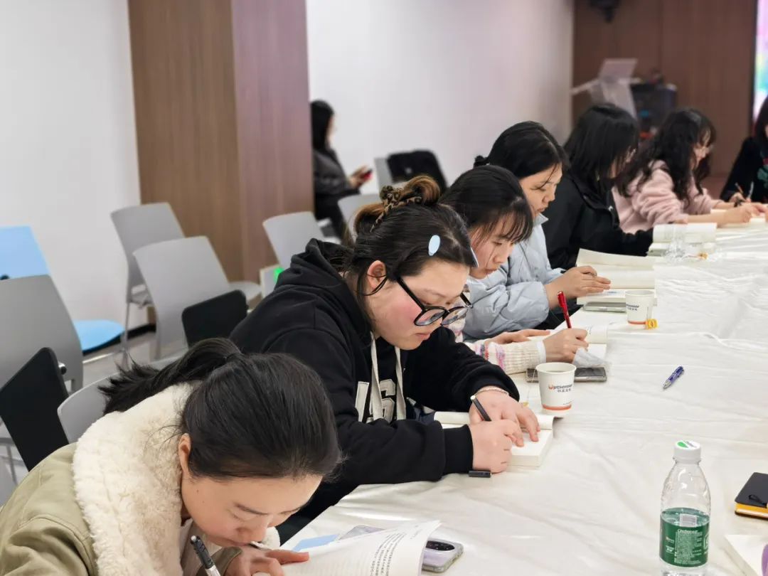 精品人妻伦九区久久AAA片69