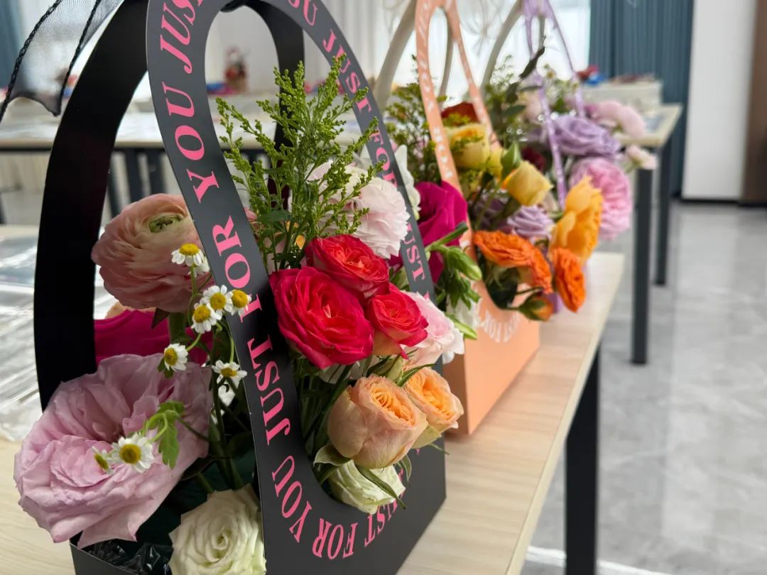 精品人妻伦九区久久AAA片69